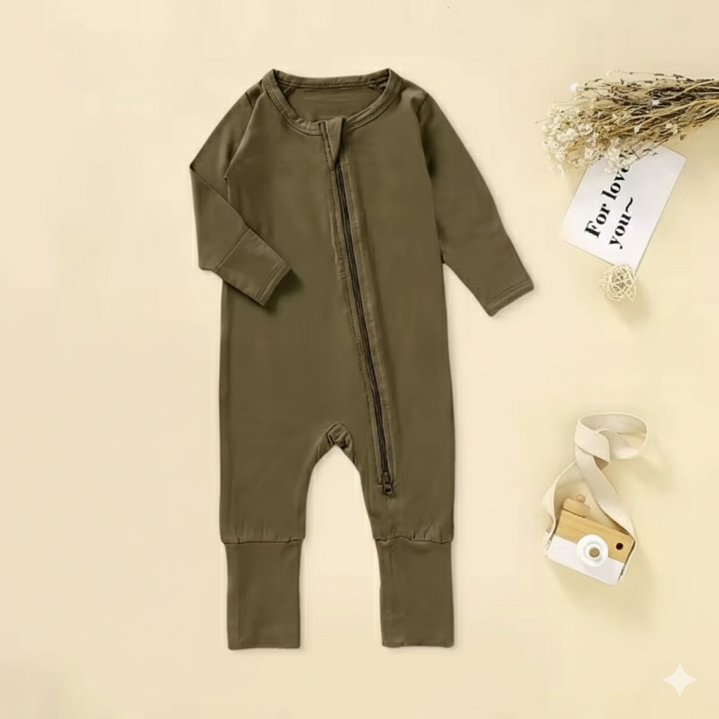 Organic Bamboo Baby Rompers – Soft, Stretchy, with Zipper & Fold-Over Cuffs